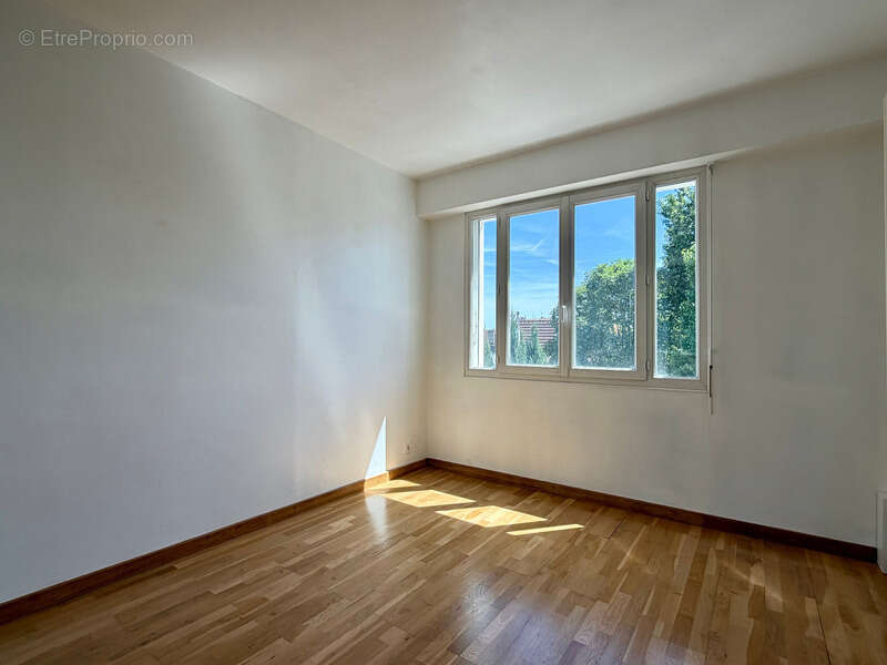 Appartement à COLOMBES