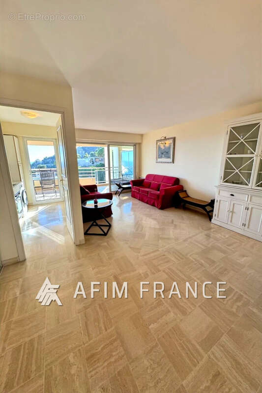 Appartement à BEAUSOLEIL