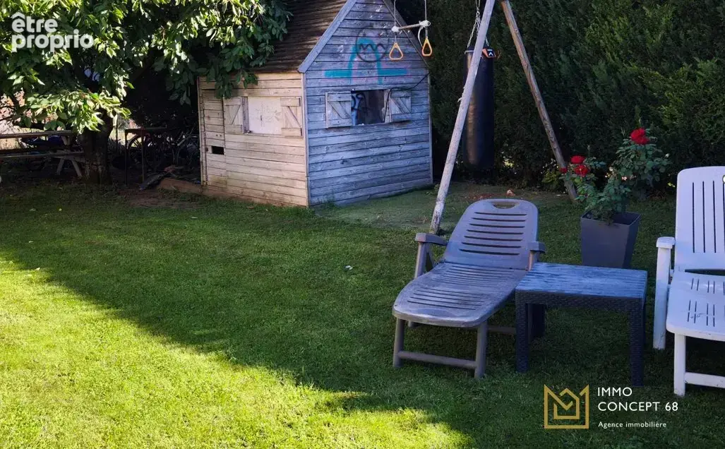 Maison - 141 m² - 4 chambres - Terrasse - photo 7
