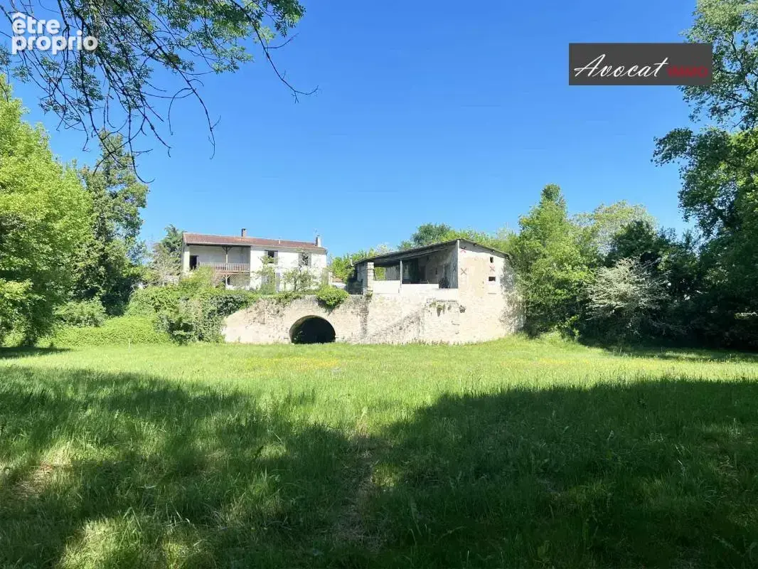 Maison à PUJOLS-SUR-CIRON