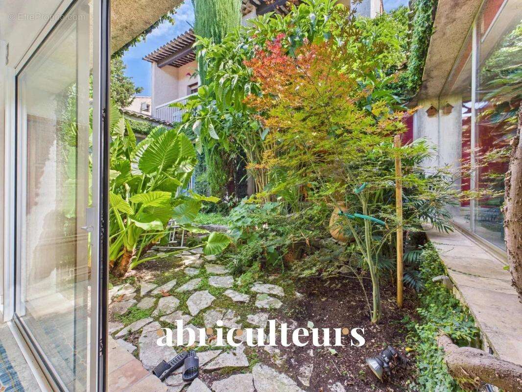 Maison à LA COLLE-SUR-LOUP