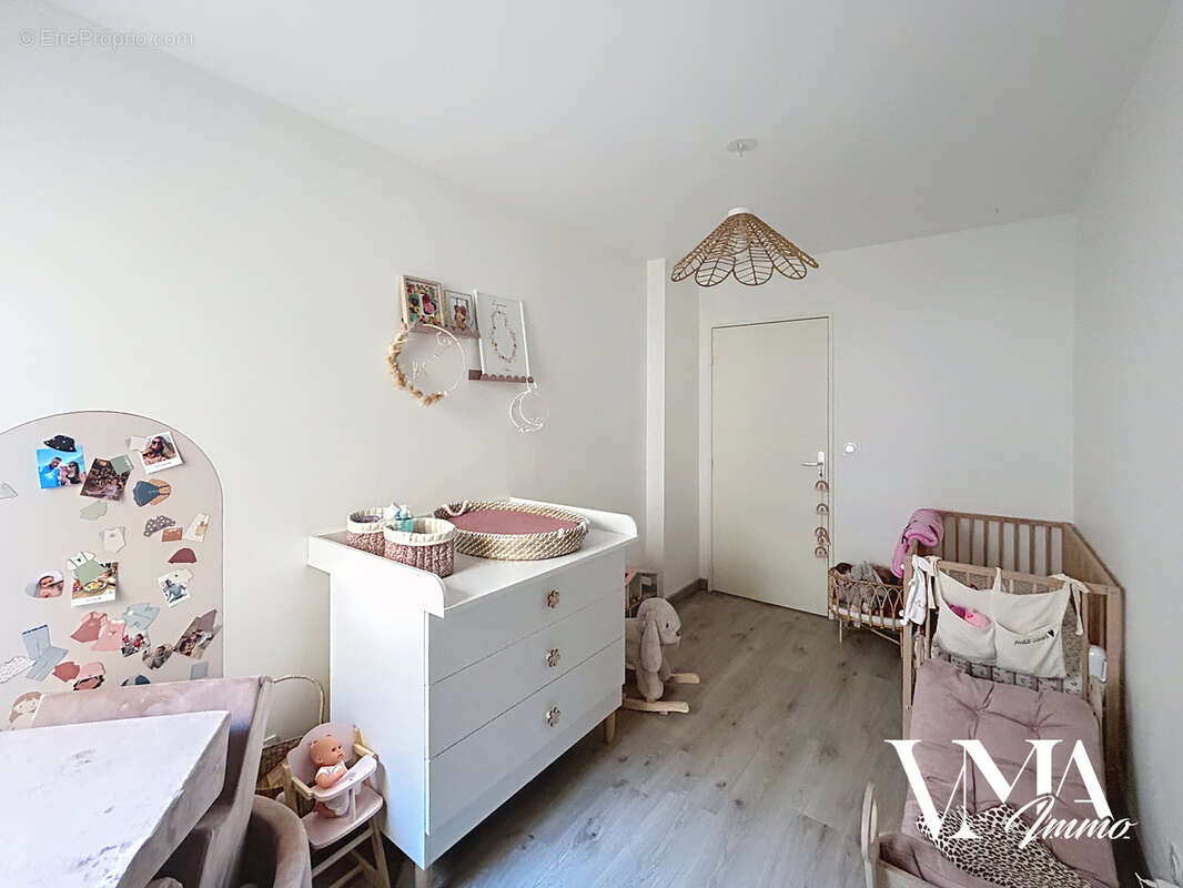 Appartement à JASSANS-RIOTTIER