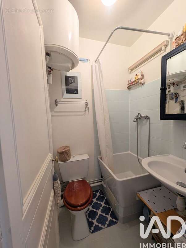 Photo 9 - Appartement à PARIS-17E