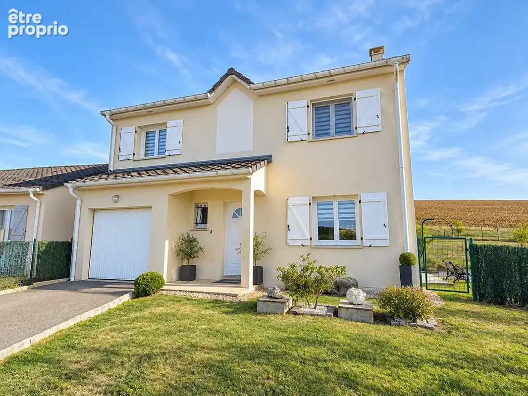 Photo Maison à Millery au prix de 270 000€