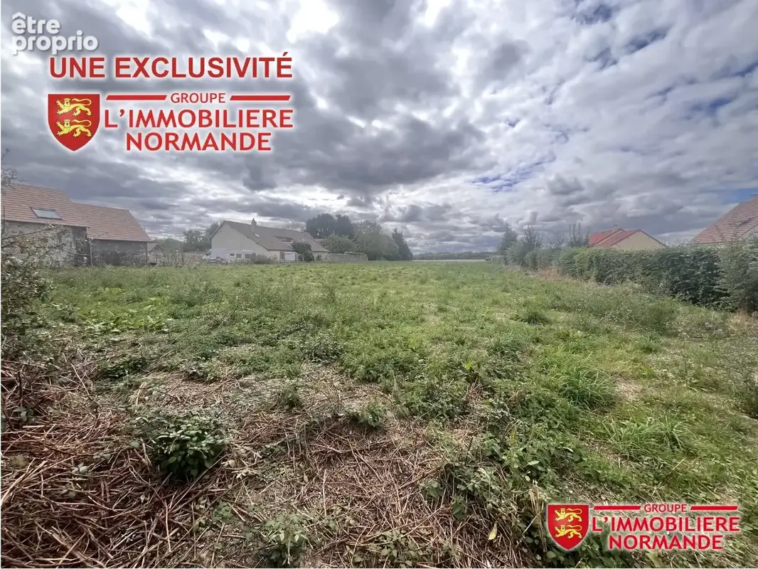 Terrain à PACY-SUR-EURE