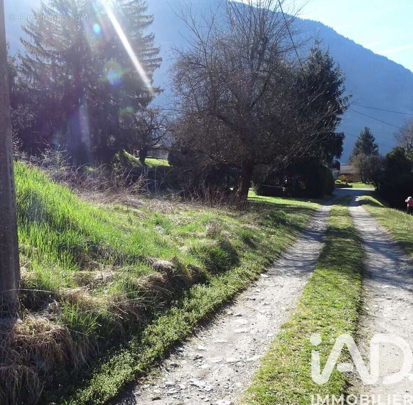 Photo 7 - Terrain à EPIERRE