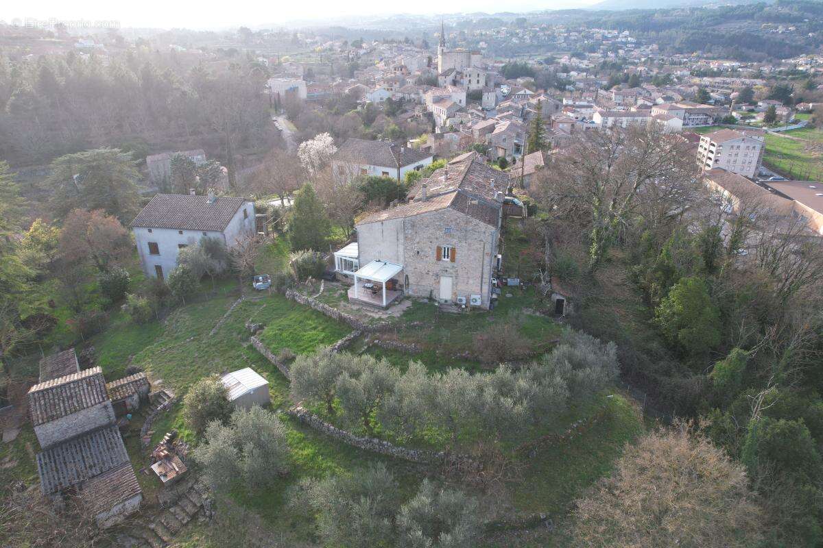 Maison à JOYEUSE