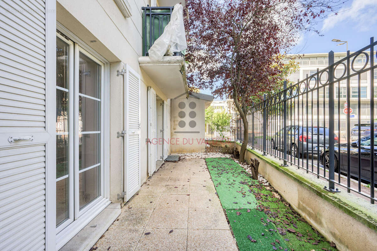 Appartement à SURESNES