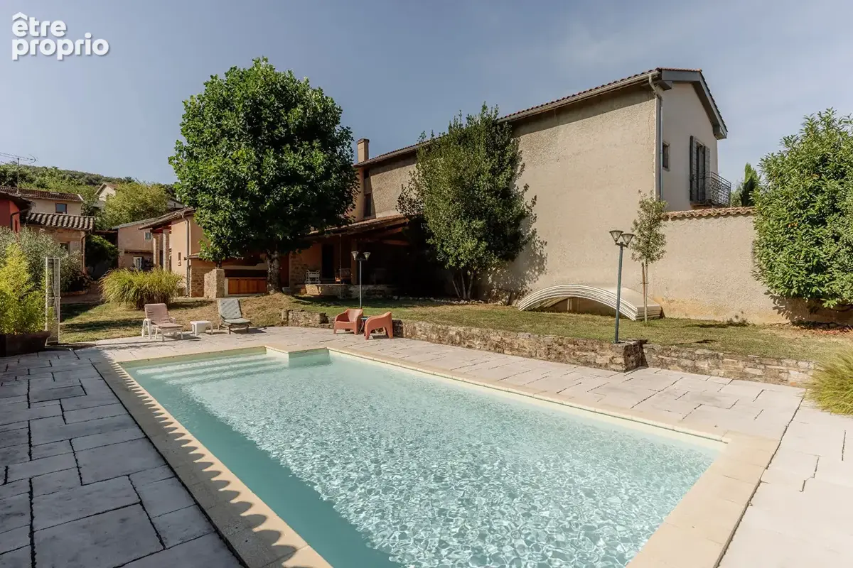 Photo Maison à Saint-Germain-Au-Mont-D'or au prix de 1 050 000€