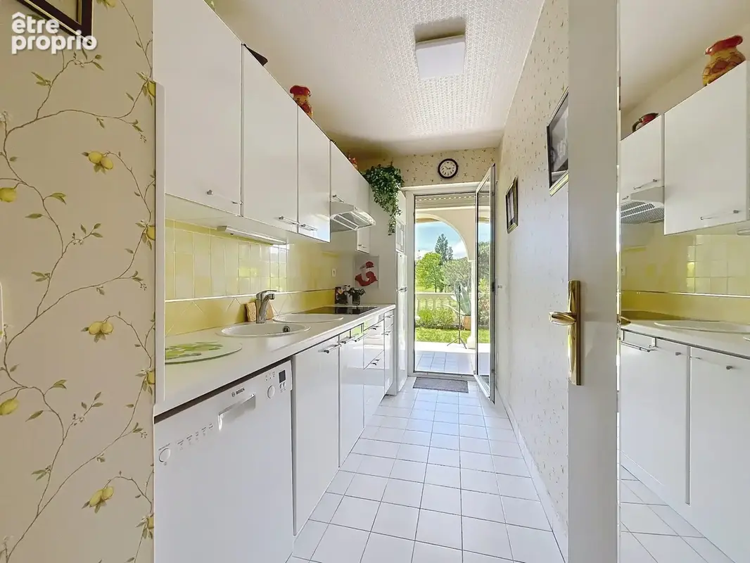 Appartement 45 m² à Mandelieu-La-Napoule  - photo 4