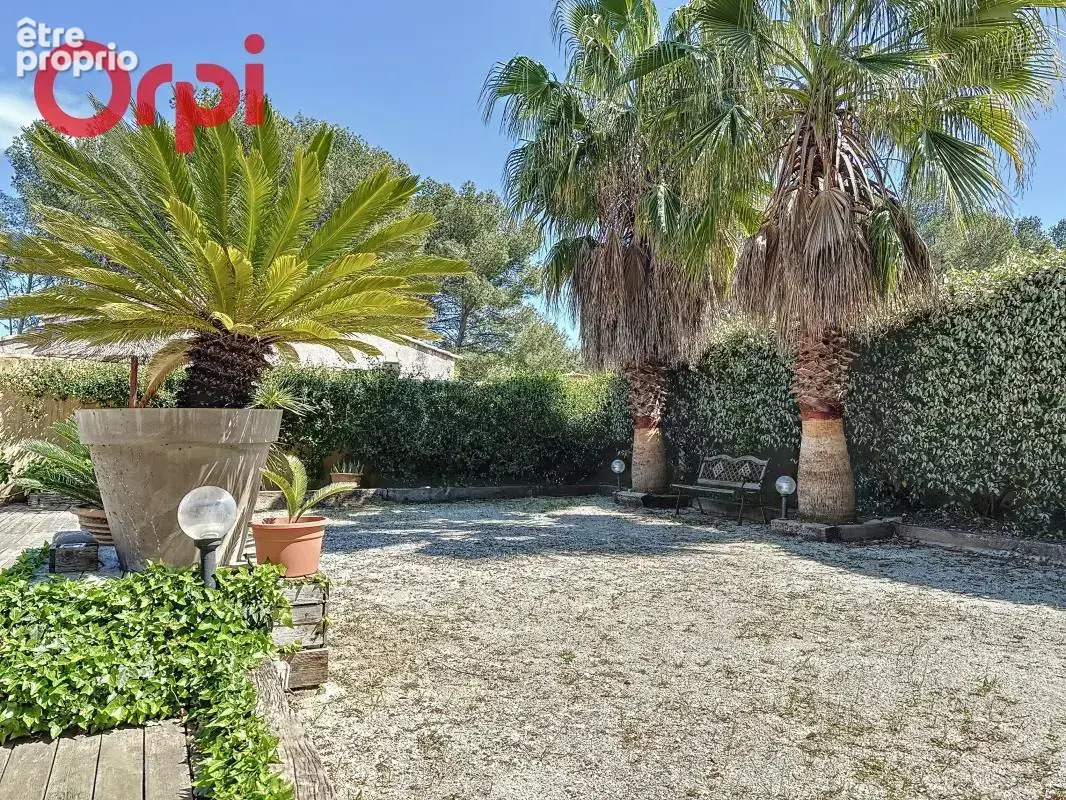 Maison À Vendre type 5 La Seyne sur Mer/Janas - terrain 1106 m2 - T2 indépendant - photo 8