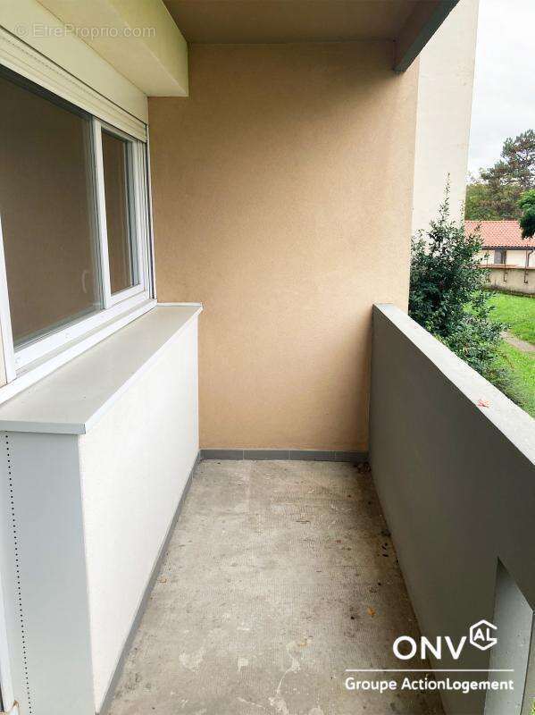 Appartement à PONT-EVEQUE