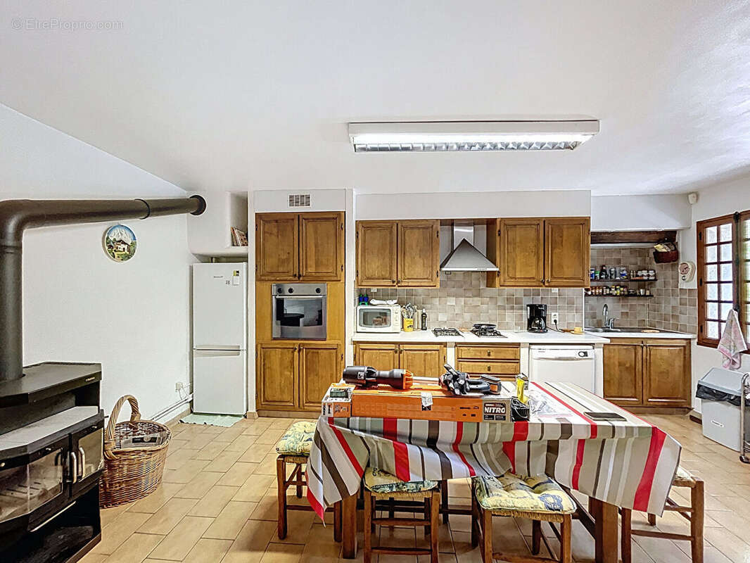 Maison à VACHERES