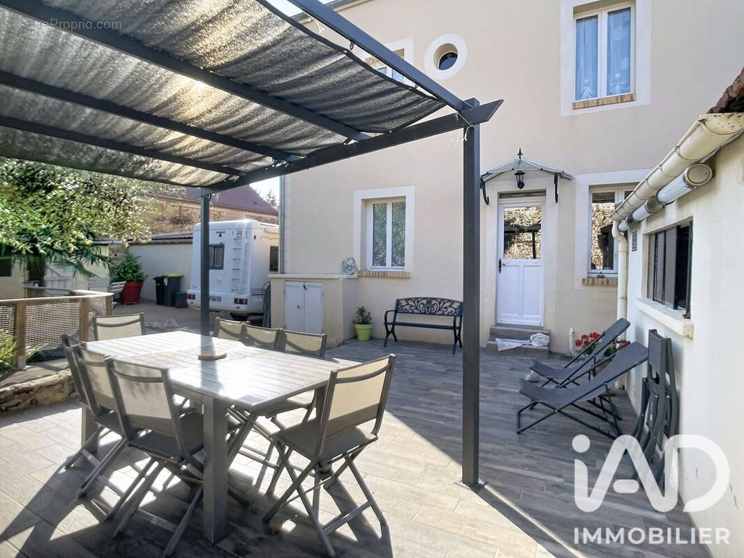 Photo 1 - Maison à OZOUER-LE-VOULGIS