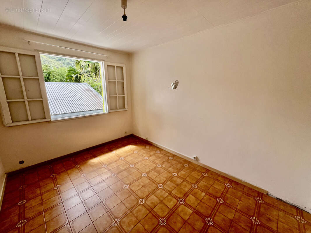 Maison à ENTRE-DEUX