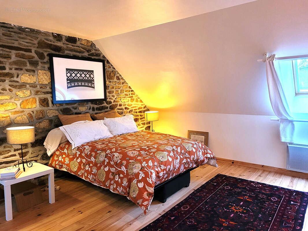 Maison à SAINT-BRICE-EN-COGLES