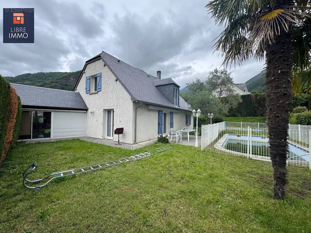 Maison à VILLELONGUE