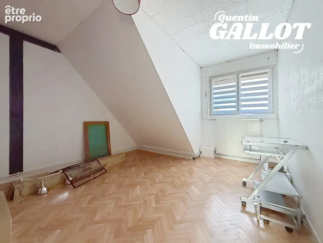 Maison 4 chambres, jardin + garage - photo 10
