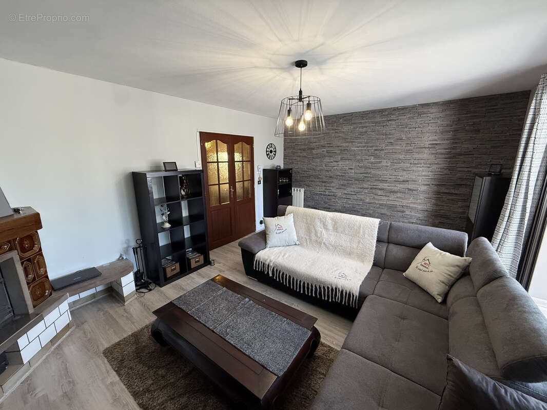 Maison à CHARVIEU-CHAVAGNEUX