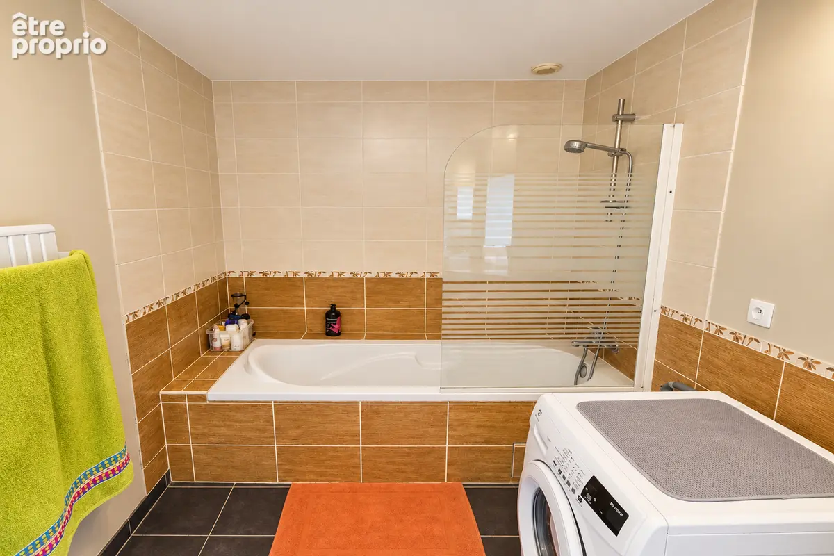 MORBIHAN -  Saint Jean Brevelay - Longère rénovée avec 4 chambres et 906 m2 de jardin - photo 7