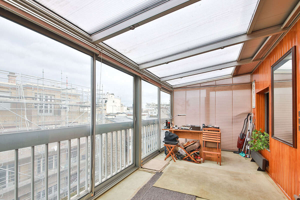 Appartement à PARIS-15E