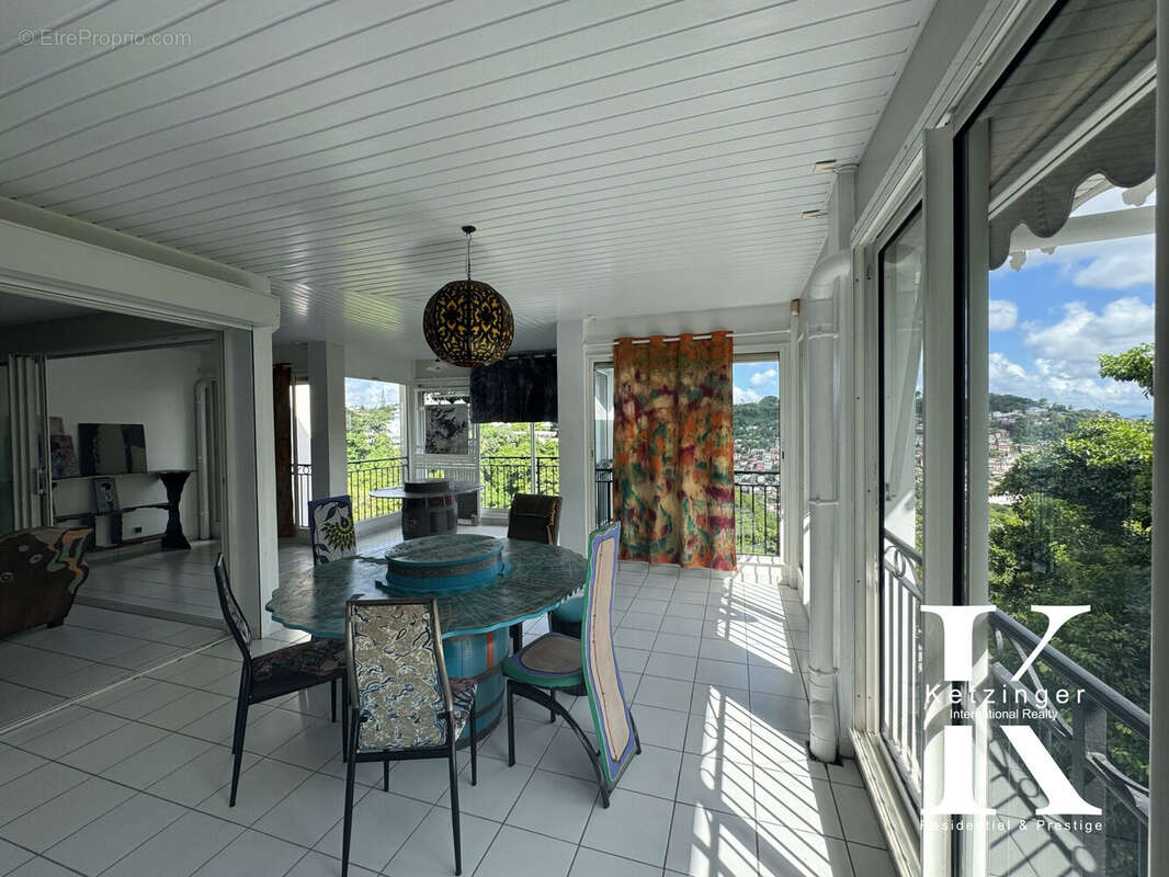 Appartement à FORT-DE-FRANCE