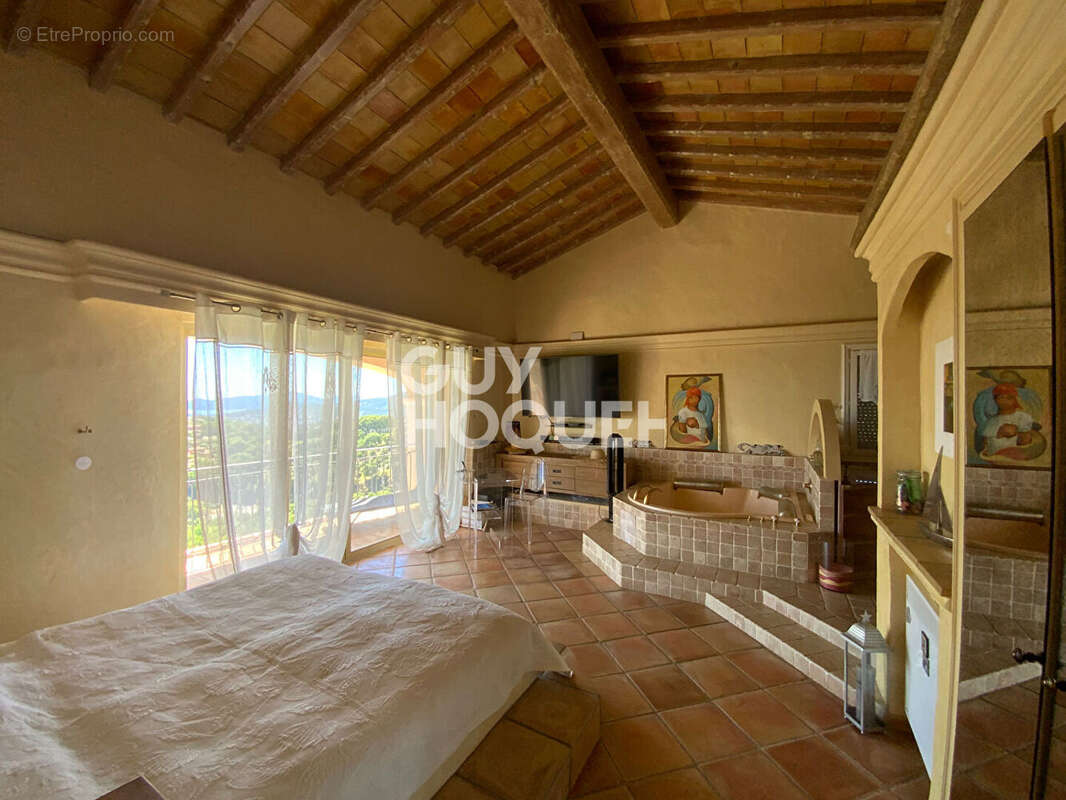 Maison à SAINTE-MAXIME