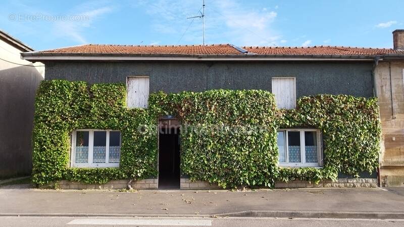 Maison à RESSON