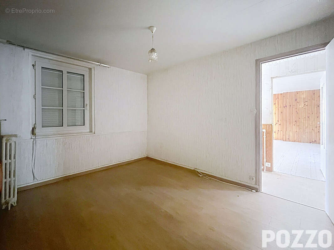 Maison - 2 chambres - 67 m² - Plain-pied  - Agneaux  - proche commerces - photo 5
