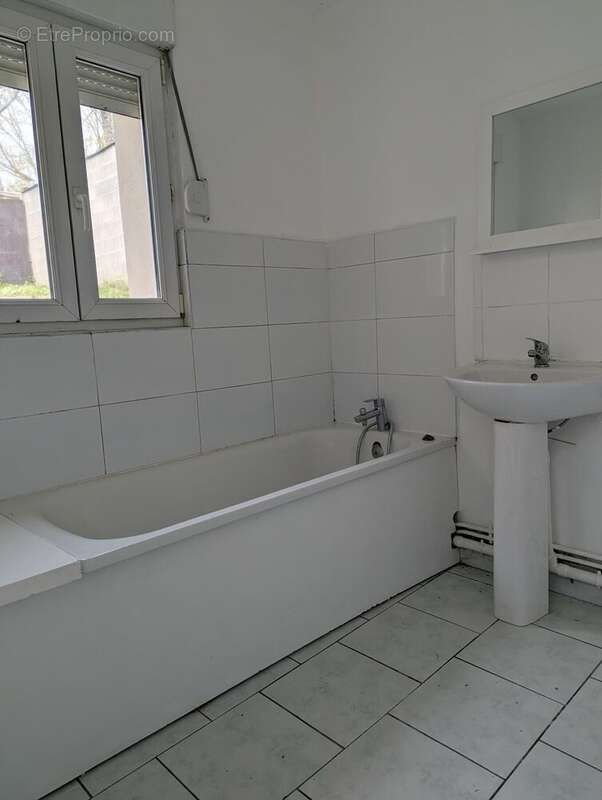 Photo 4 - Maison à BRUAY-LA-BUISSIERE