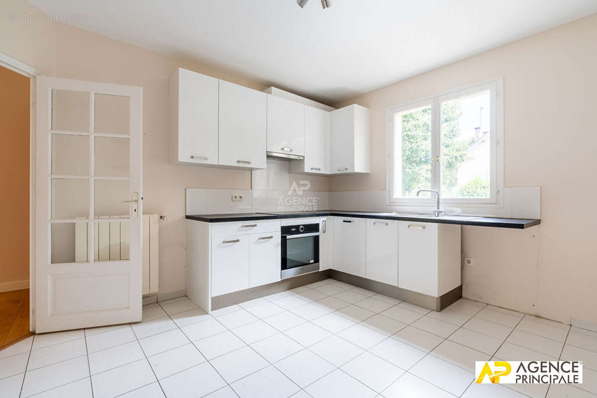 Maison à Maisons-Laffitte - photo 15