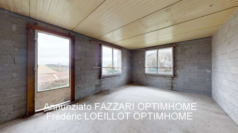 Maison à DUN-SUR-MEUSE