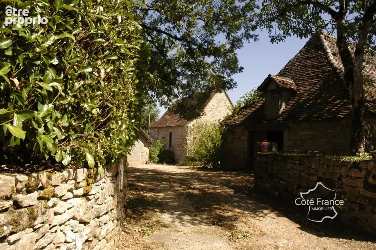 Authentique maison en pierre avec dépendances, puits, citern - photo 24
