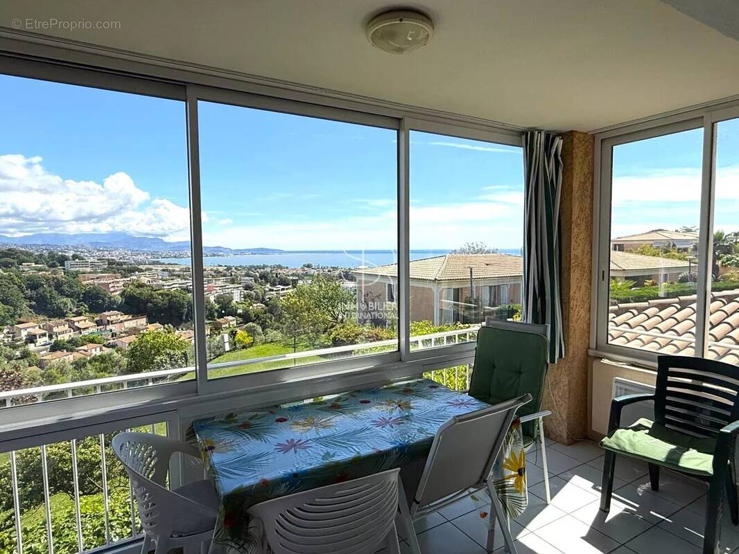 Appartement à VILLENEUVE-LOUBET