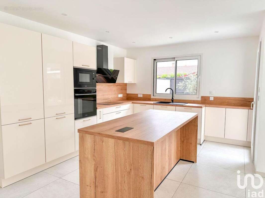 Photo 5 - Maison à ETERVILLE