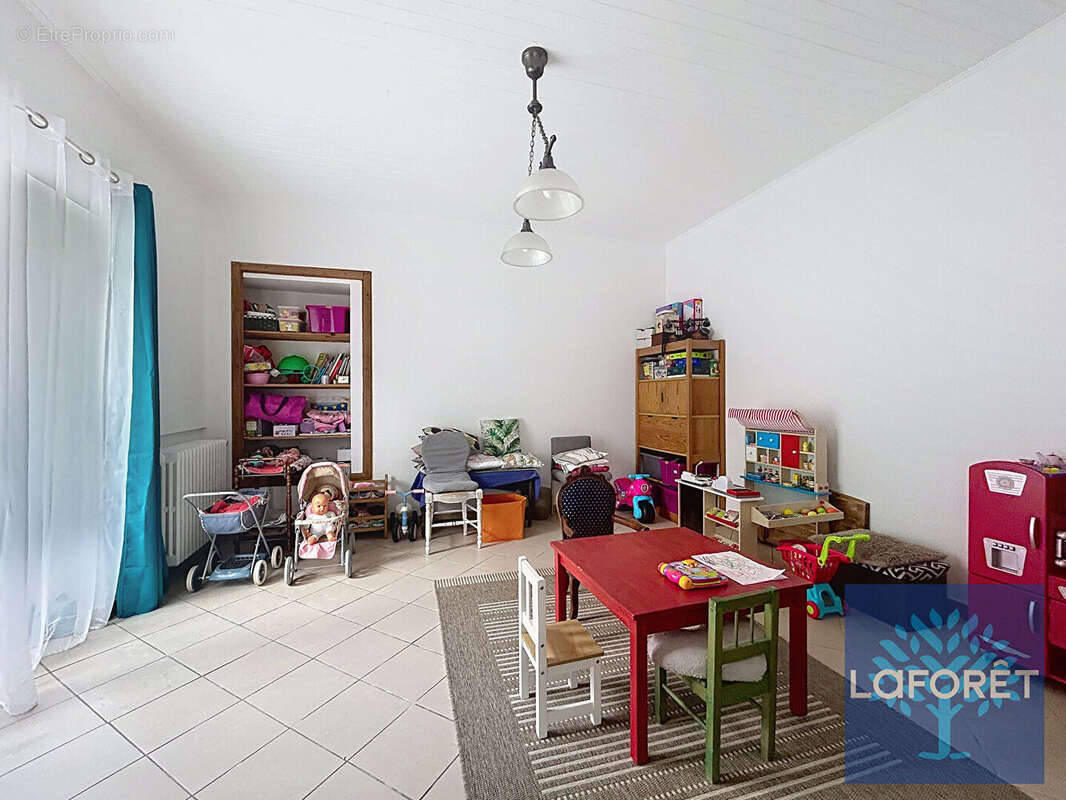 Maison à RIVIERE-SAAS-ET-GOURBY