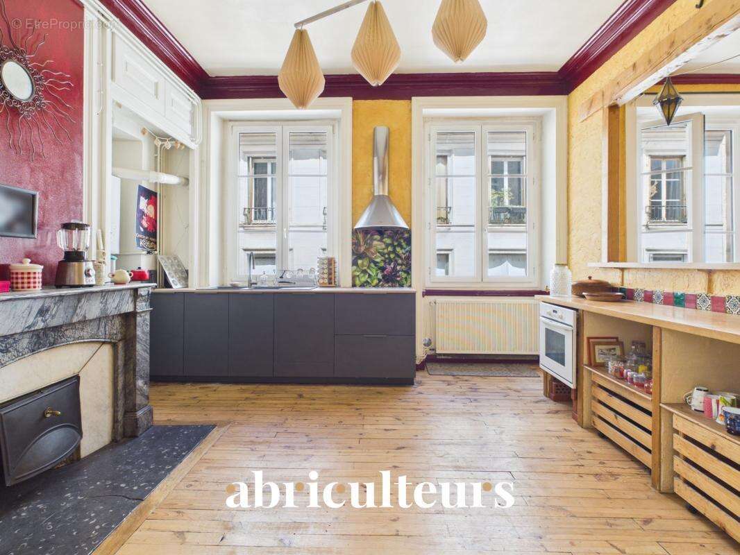 Spacieux appartement familial de 176 m², hyper-centre – Rue de la Résistance en vente à Saint-Étienne (42000) - photo 7
