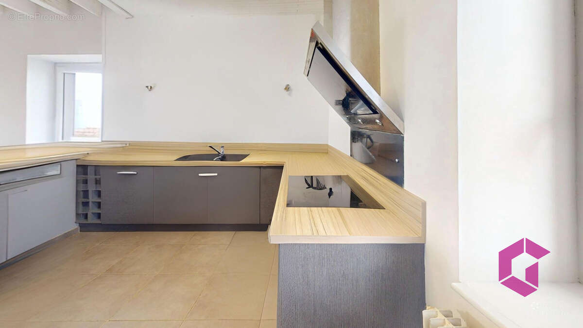 Maison en pierres - Trois chambres - Sans travaux - photo 3