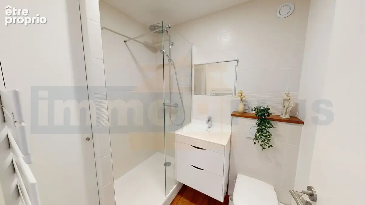 Bois d'Arcy 5 Pièces 105,32  m² hab + 1 cave + 2 balcons + 1 parking extérieurs - photo 17