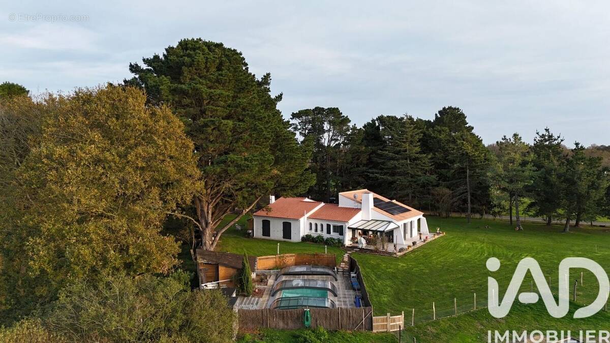 Photo 1 - Maison à SOULLANS