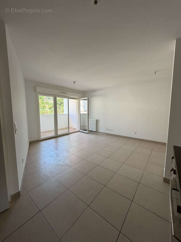 Appartement à SALON-DE-PROVENCE