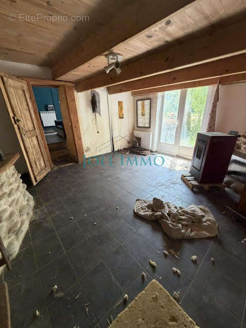 Maison à ANNEYRON
