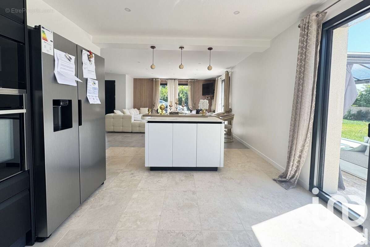 Photo 5 - Maison à HOUDAN