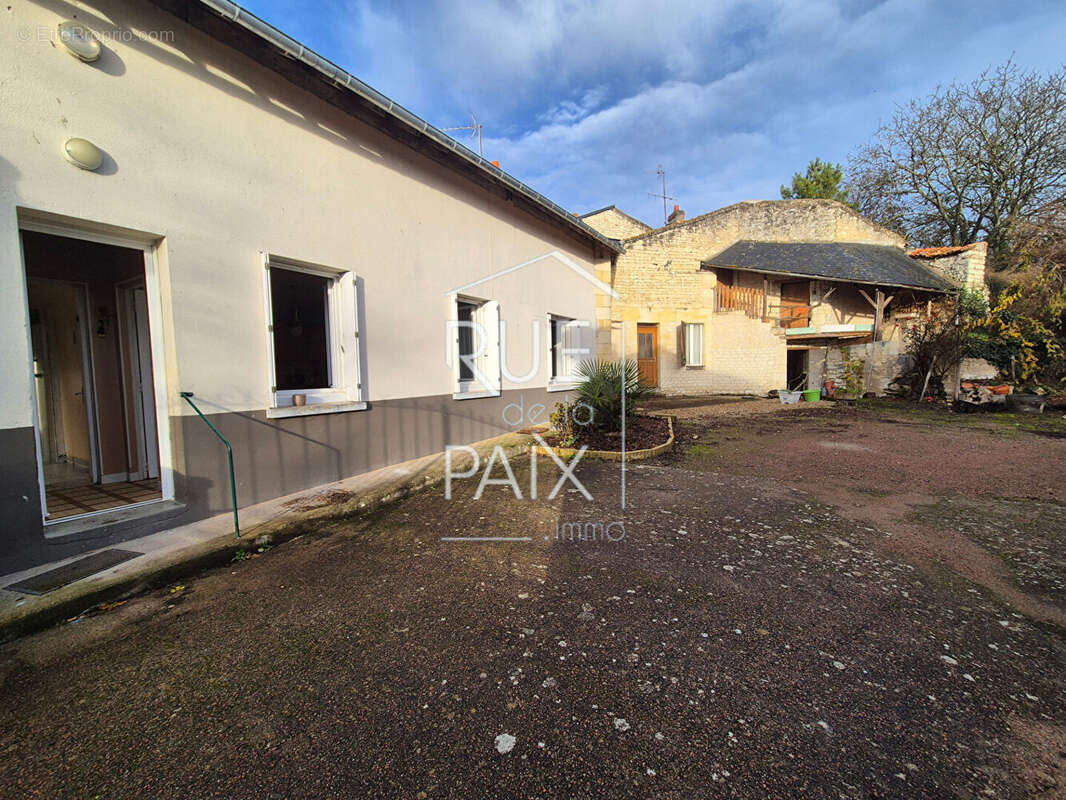 Maison à CHALAIS