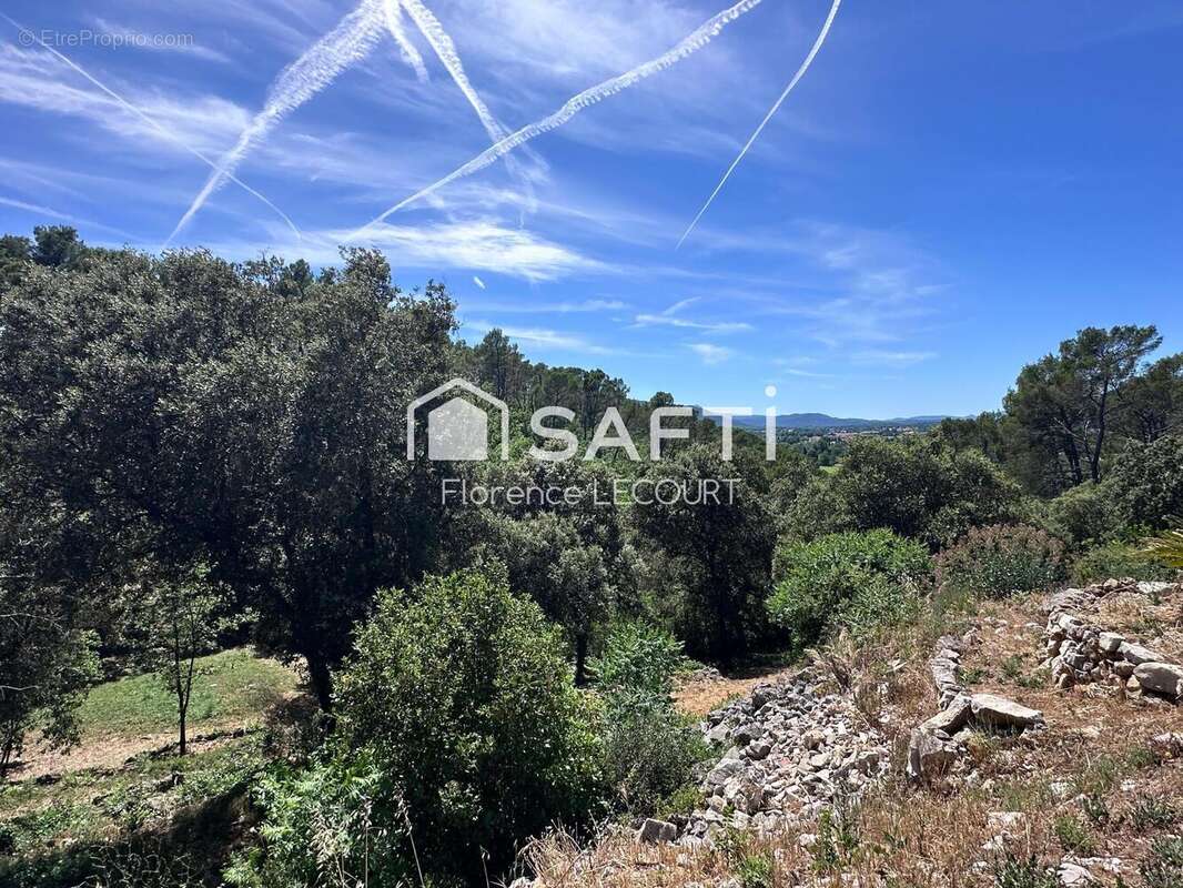 Maison 132 m² à Brignoles  - photo 2