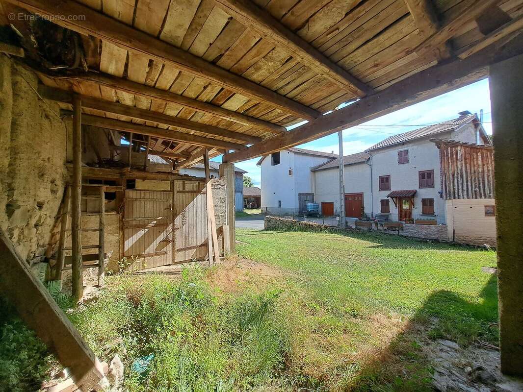Photo 3 - Maison à MARSAC-EN-LIVRADOIS
