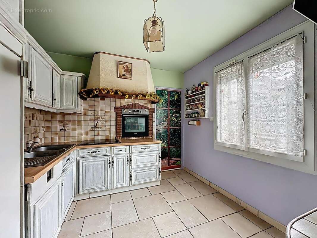 Photo 5 - Maison à JOUY-LE-MOUTIER