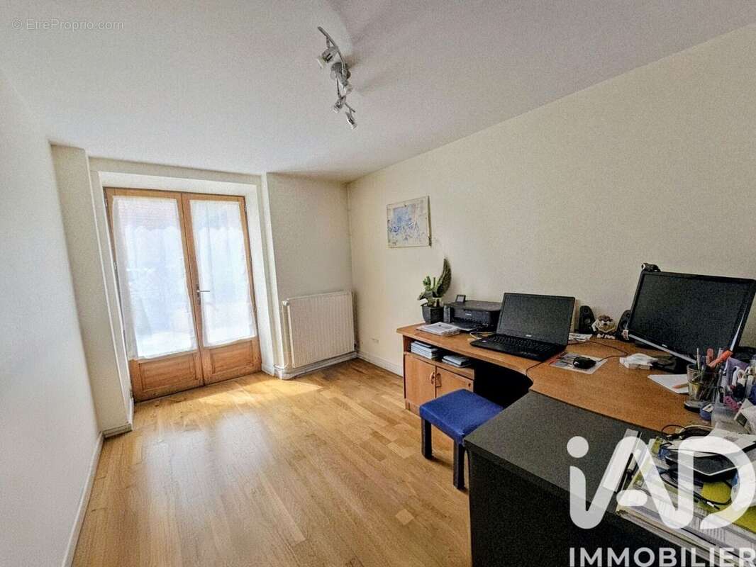 Photo 7 - Appartement à VILLEBON-SUR-YVETTE