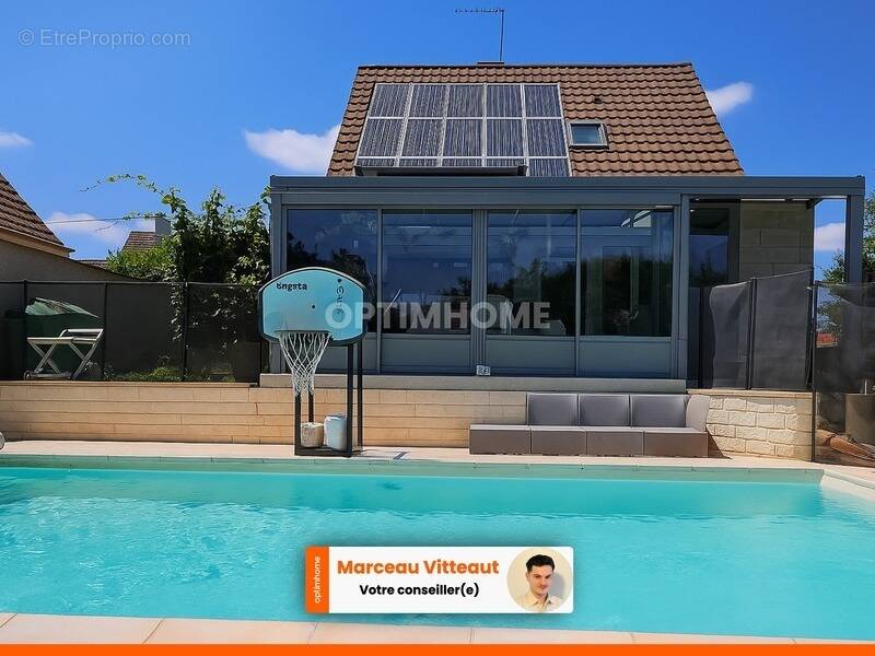 Maison à CHARNAY-LES-MACON