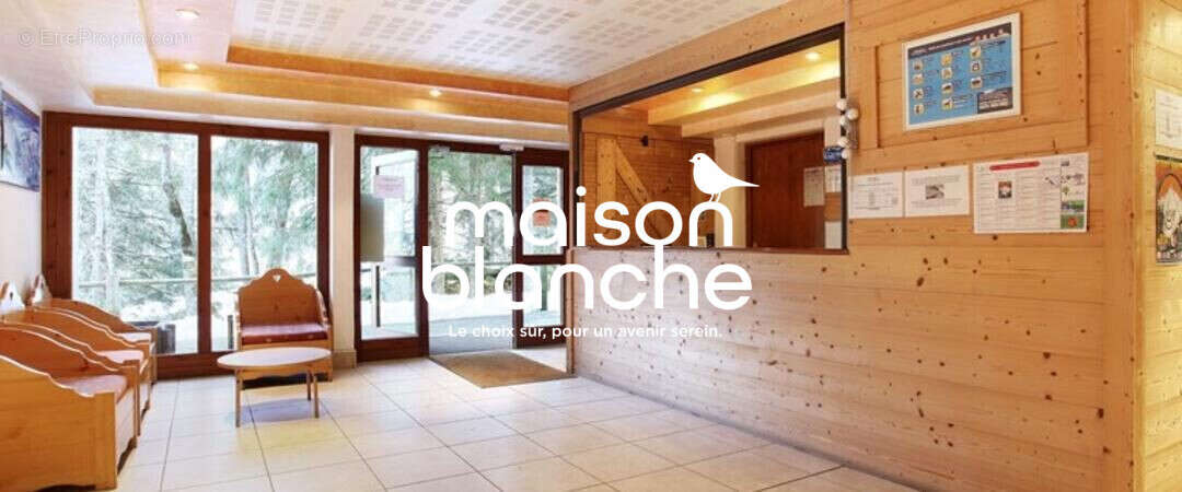 Appartement à MORILLON